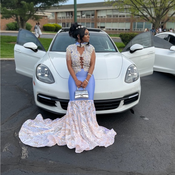 Periwinkle blue prom dress paid 1500 taking best offer!